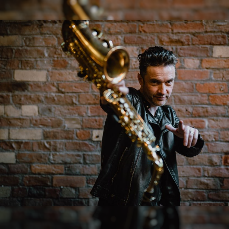 Sax player Hire Entertainer