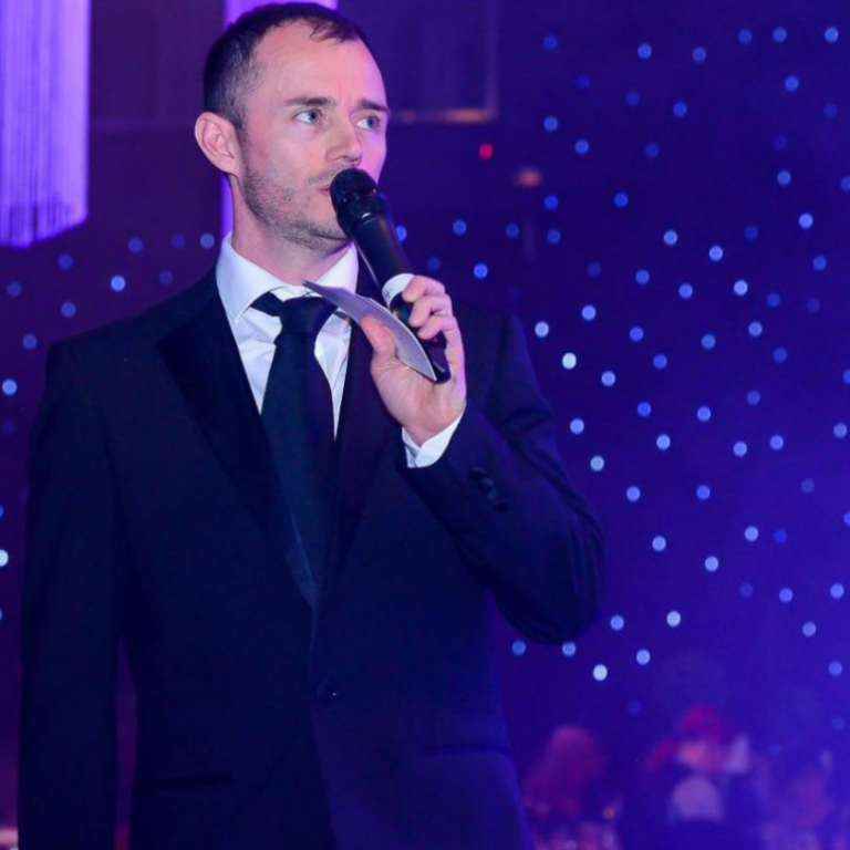 Entertainer Hire Entertainment Hindley