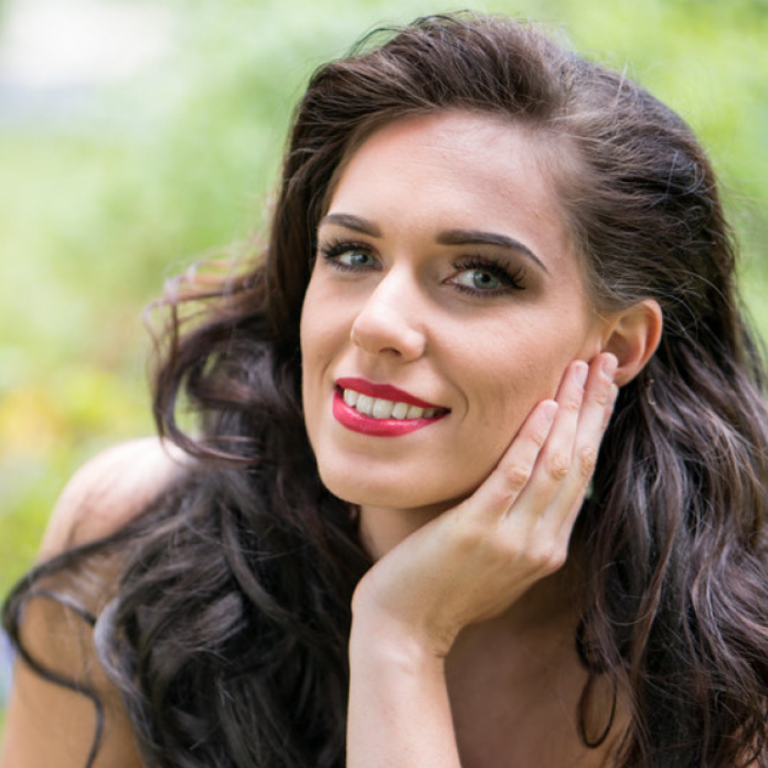Hire Pippa Entertainment Hindley
